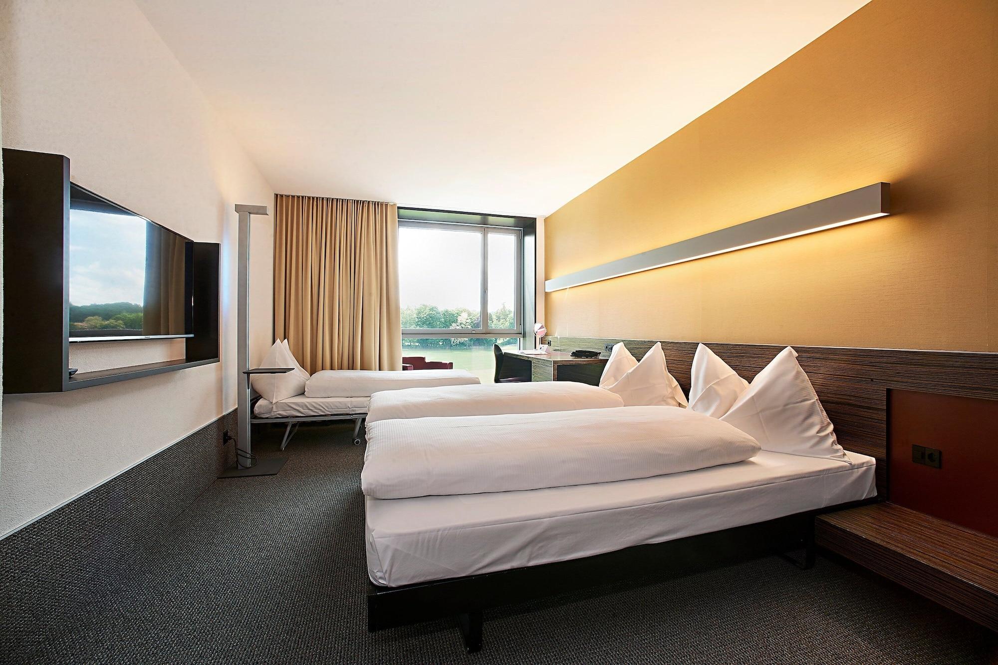 Ambassador Hotel Berna