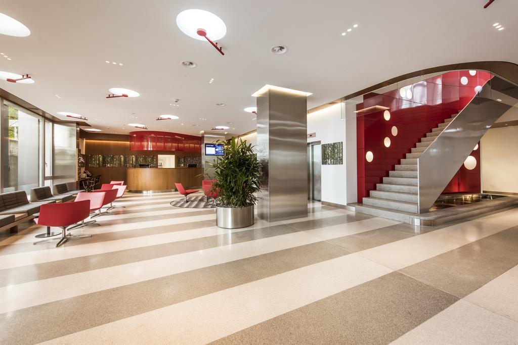 Hotel Ambassador